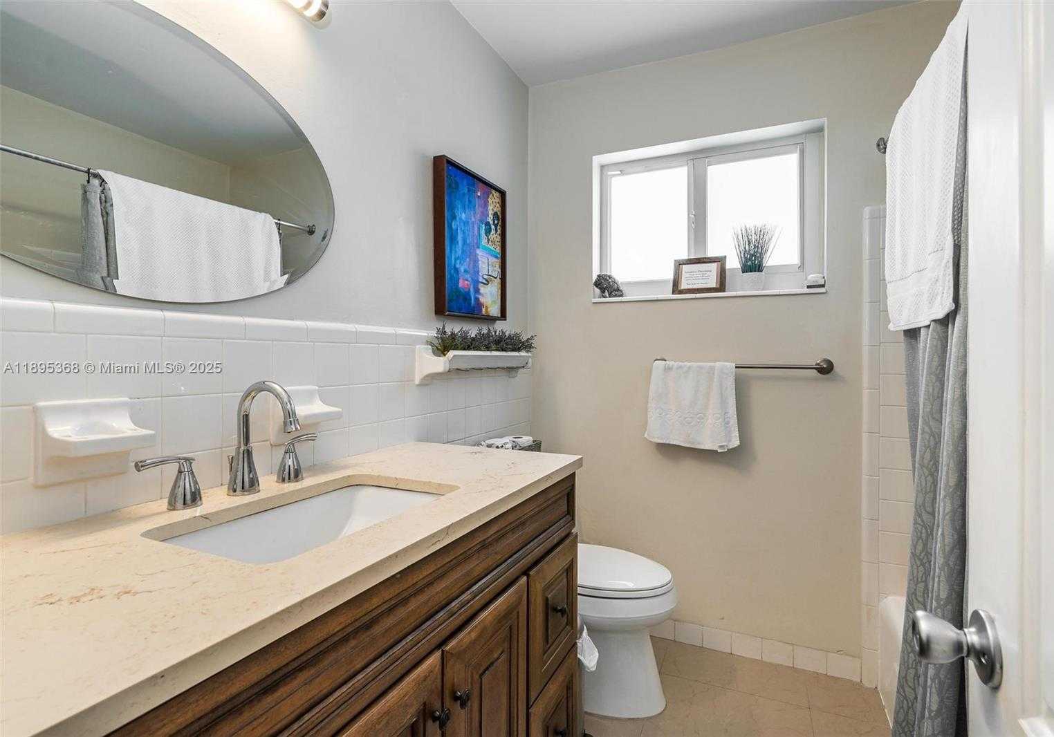 Small Image of 8761 RIDGELAND DR, Cutler Bay Number 15