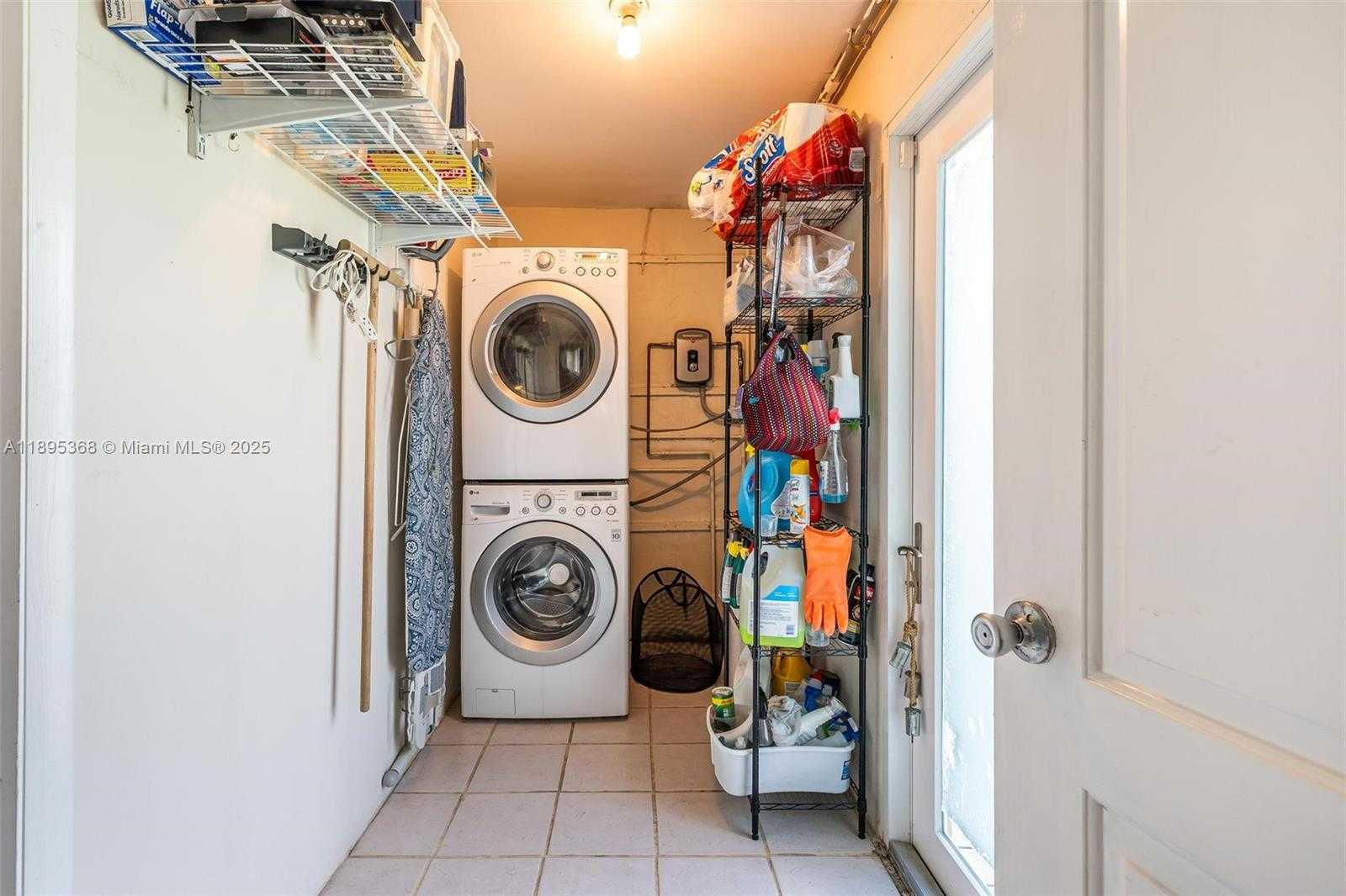 Small Image of 8761 RIDGELAND DR, Cutler Bay Number 29