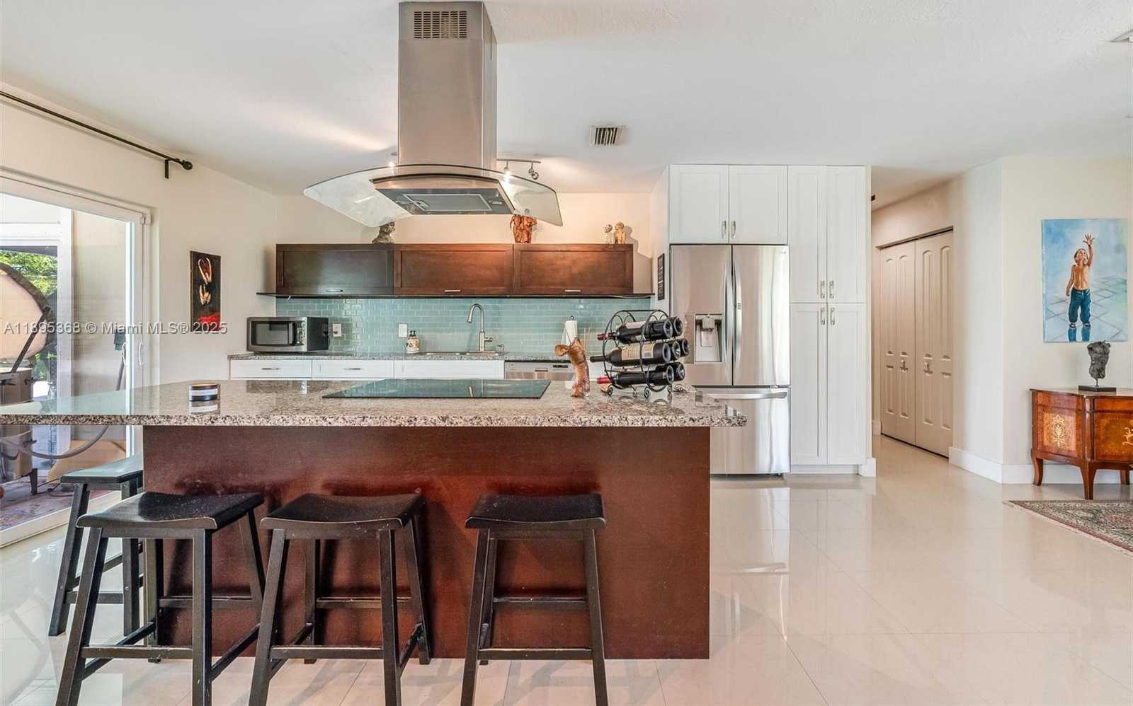 Small Image of 8761 RIDGELAND DR, Cutler Bay Number 6