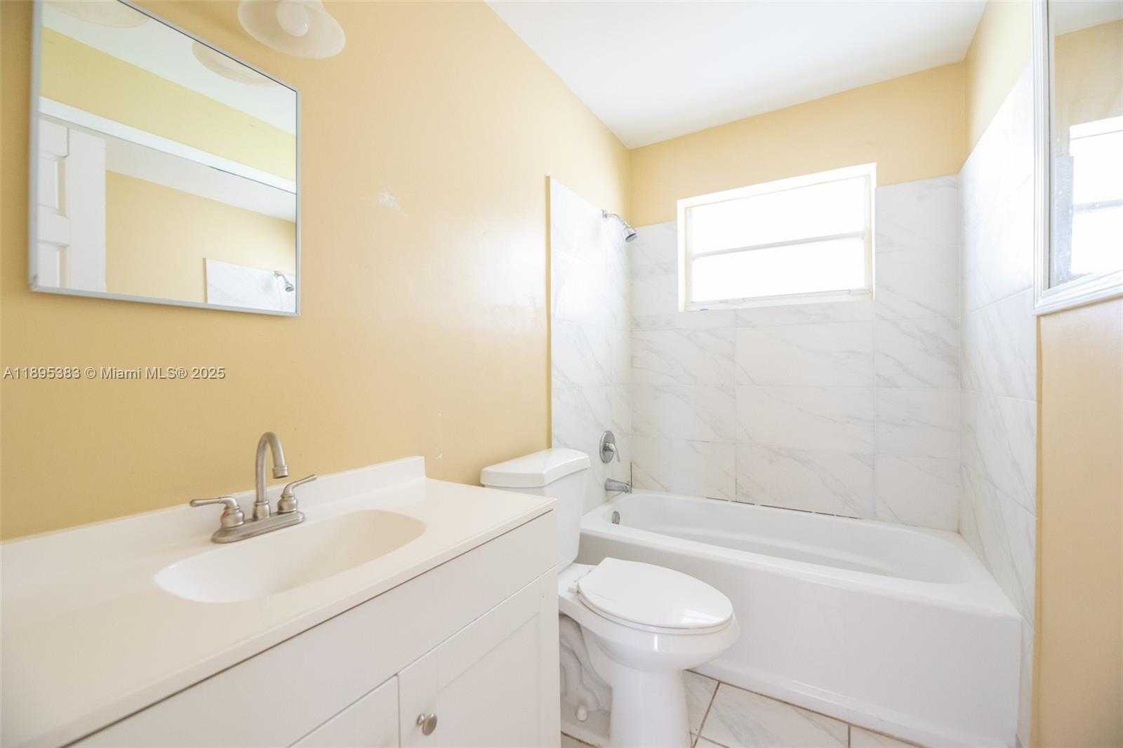 Small Image of 2900 NORTH 73RD AVE, Hollywood Number 12