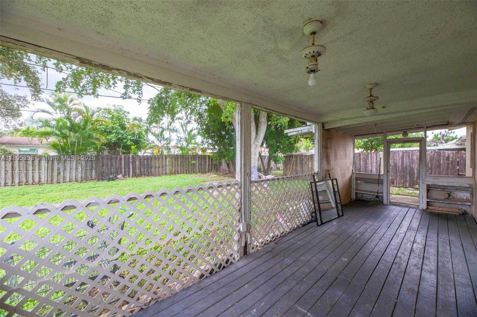 Small Image of 2900 NORTH 73RD AVE, Hollywood Number 13
