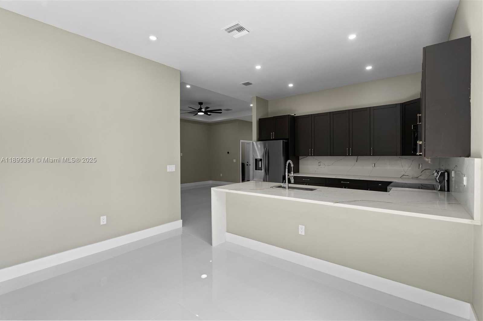 Small Image of 2725 NORTH WEST 21ST AVE, Oakland Park Number 10