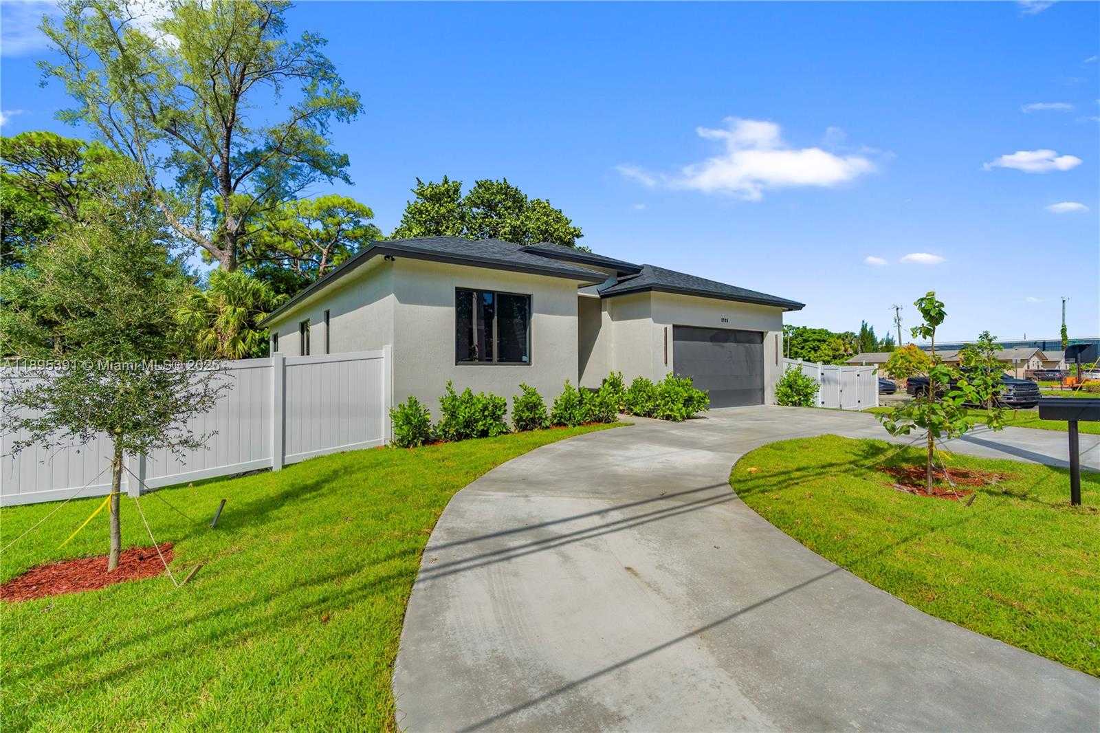 Small Image of 2725 NORTH WEST 21ST AVE, Oakland Park Number 2