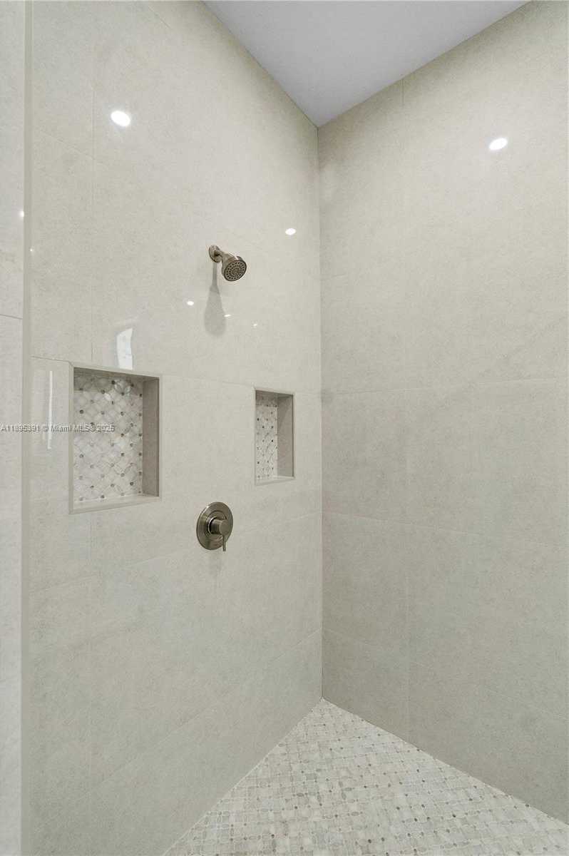 Small Image of 2725 NORTH WEST 21ST AVE, Oakland Park Number 31