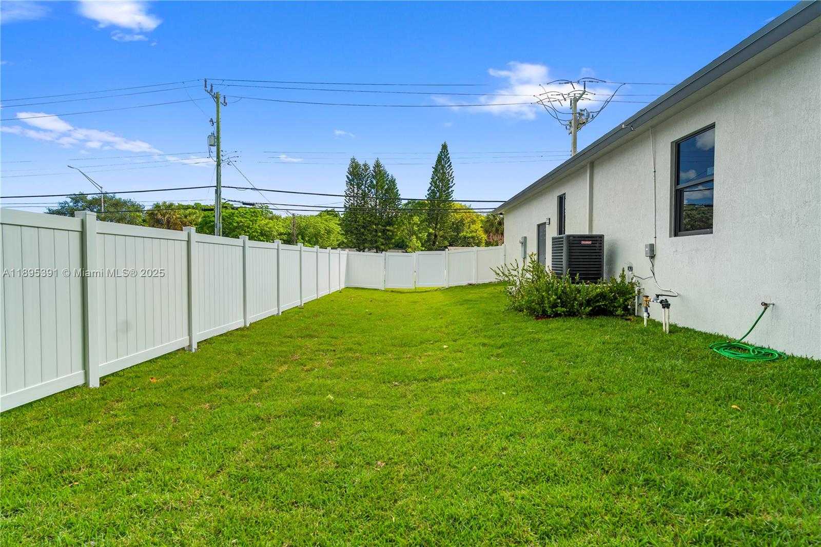 Small Image of 2725 NORTH WEST 21ST AVE, Oakland Park Number 33