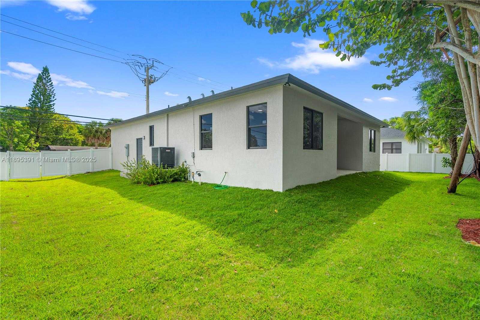 Small Image of 2725 NORTH WEST 21ST AVE, Oakland Park Number 34