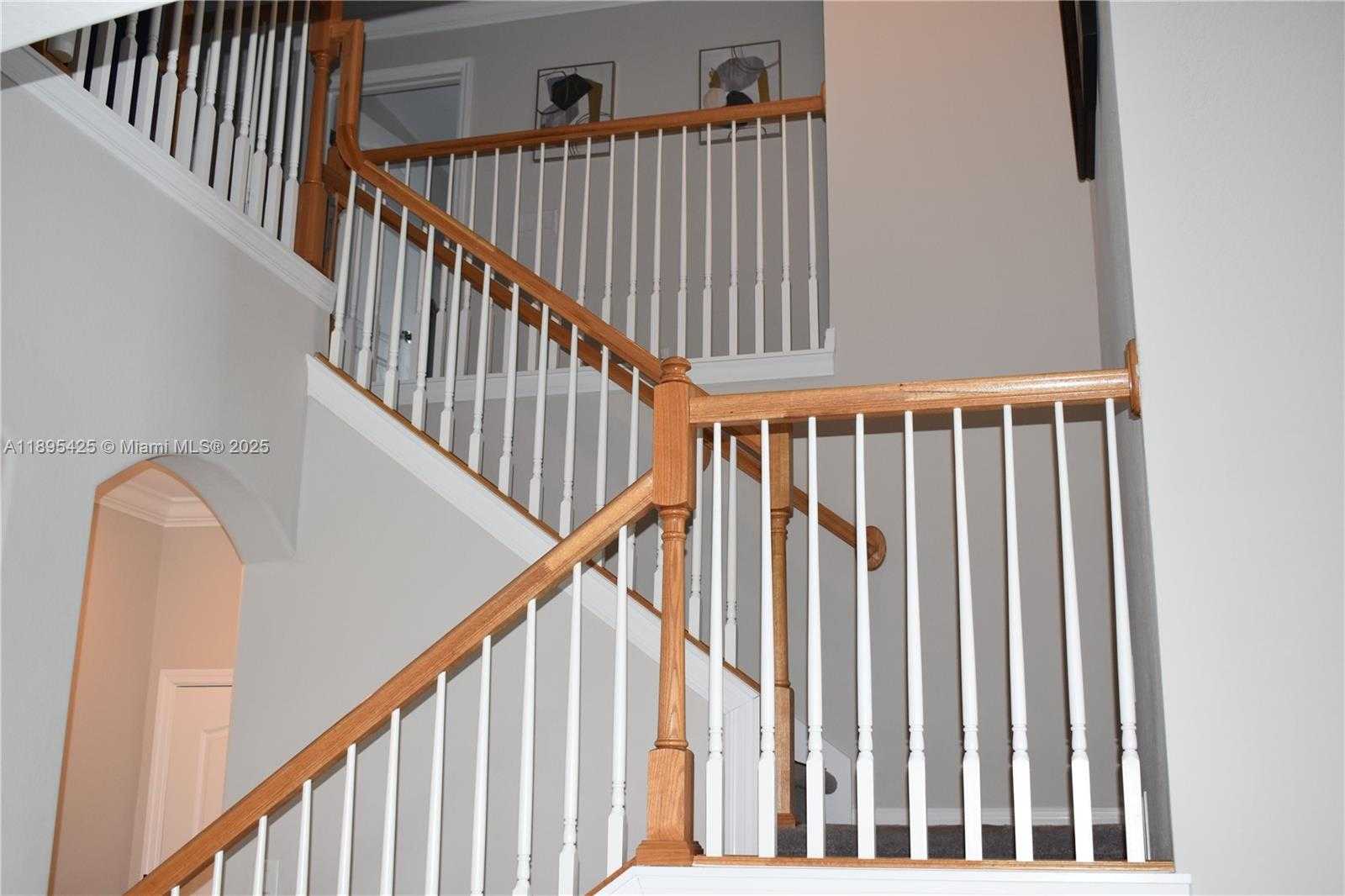 Small Image of 14555 MONROVIA LN, Fort Myers Number 17