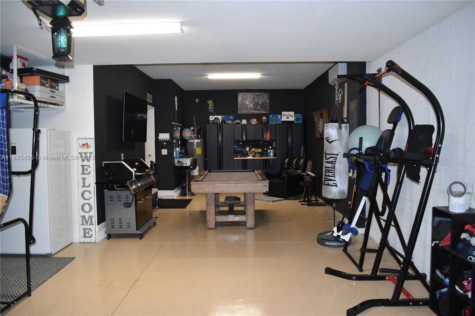 Small Image of 14555 MONROVIA LN, Fort Myers Number 22