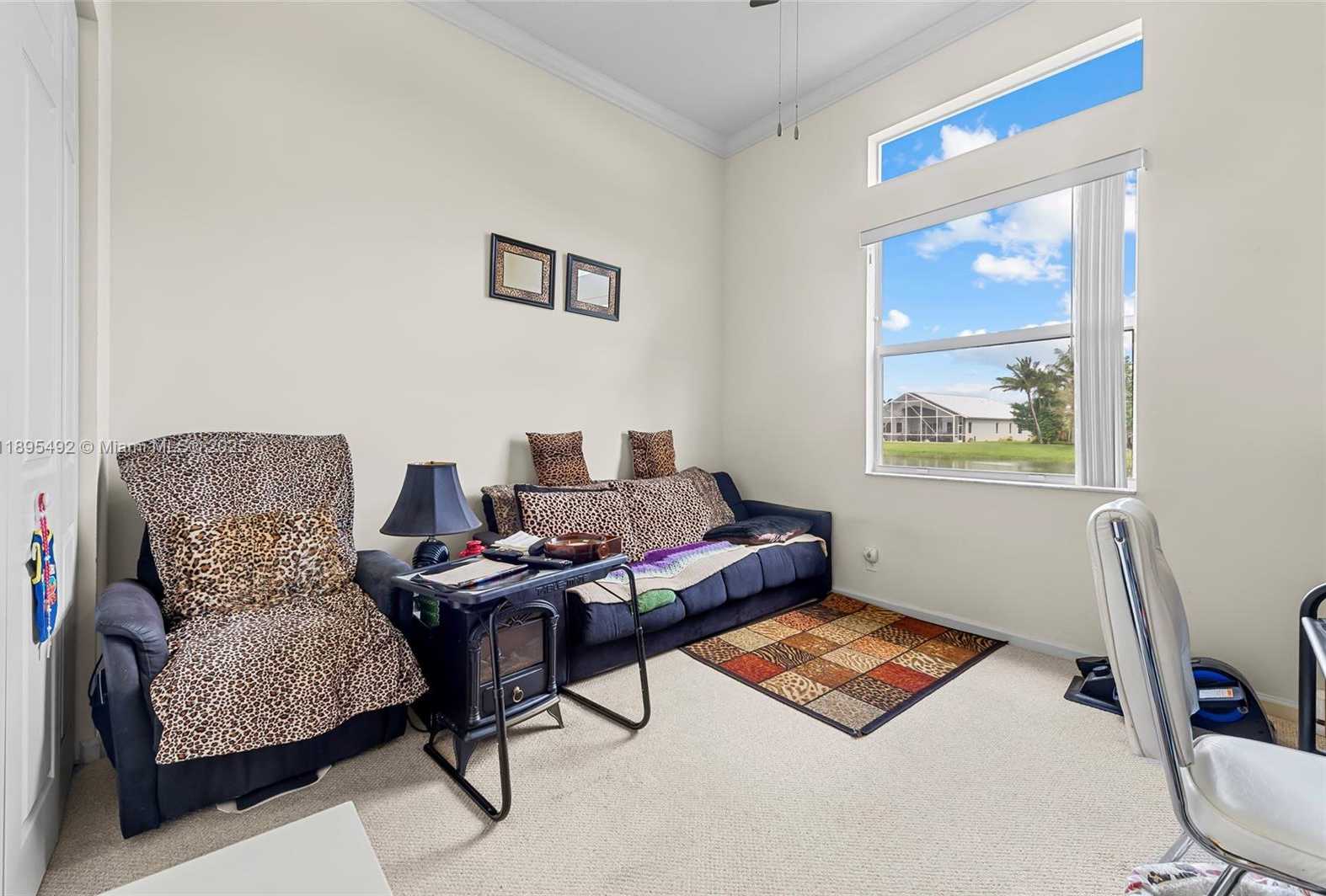 Small Image of 172 NORTH WEST MAGNOLIA LAKES BLVD, Port St. Lucie Number 21