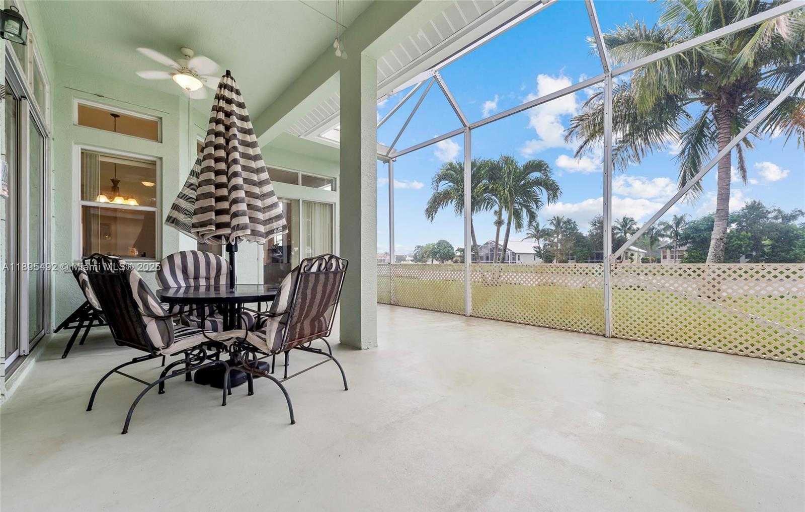 Small Image of 172 NORTH WEST MAGNOLIA LAKES BLVD, Port St. Lucie Number 25