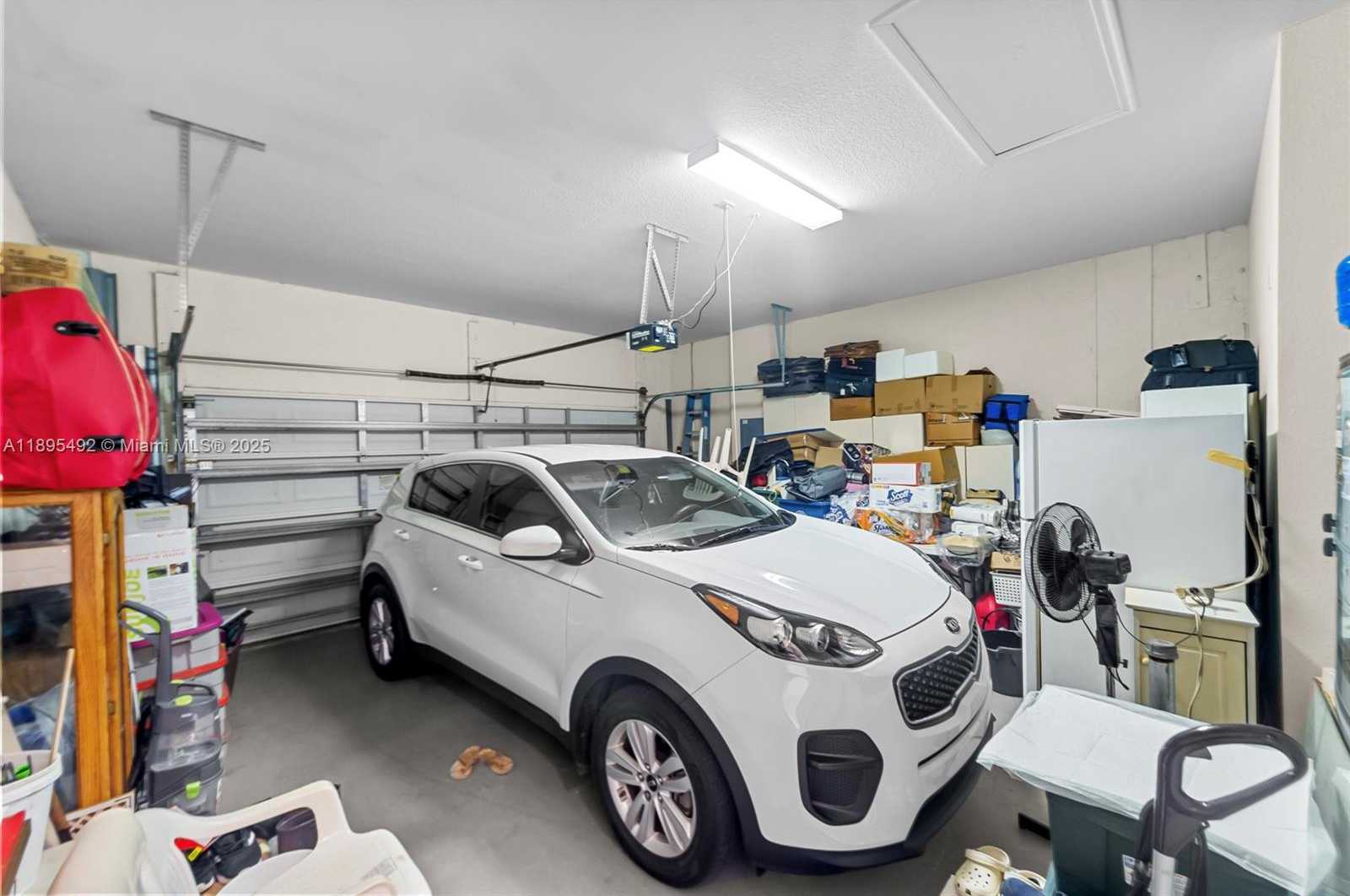 Small Image of 172 NORTH WEST MAGNOLIA LAKES BLVD, Port St. Lucie Number 28