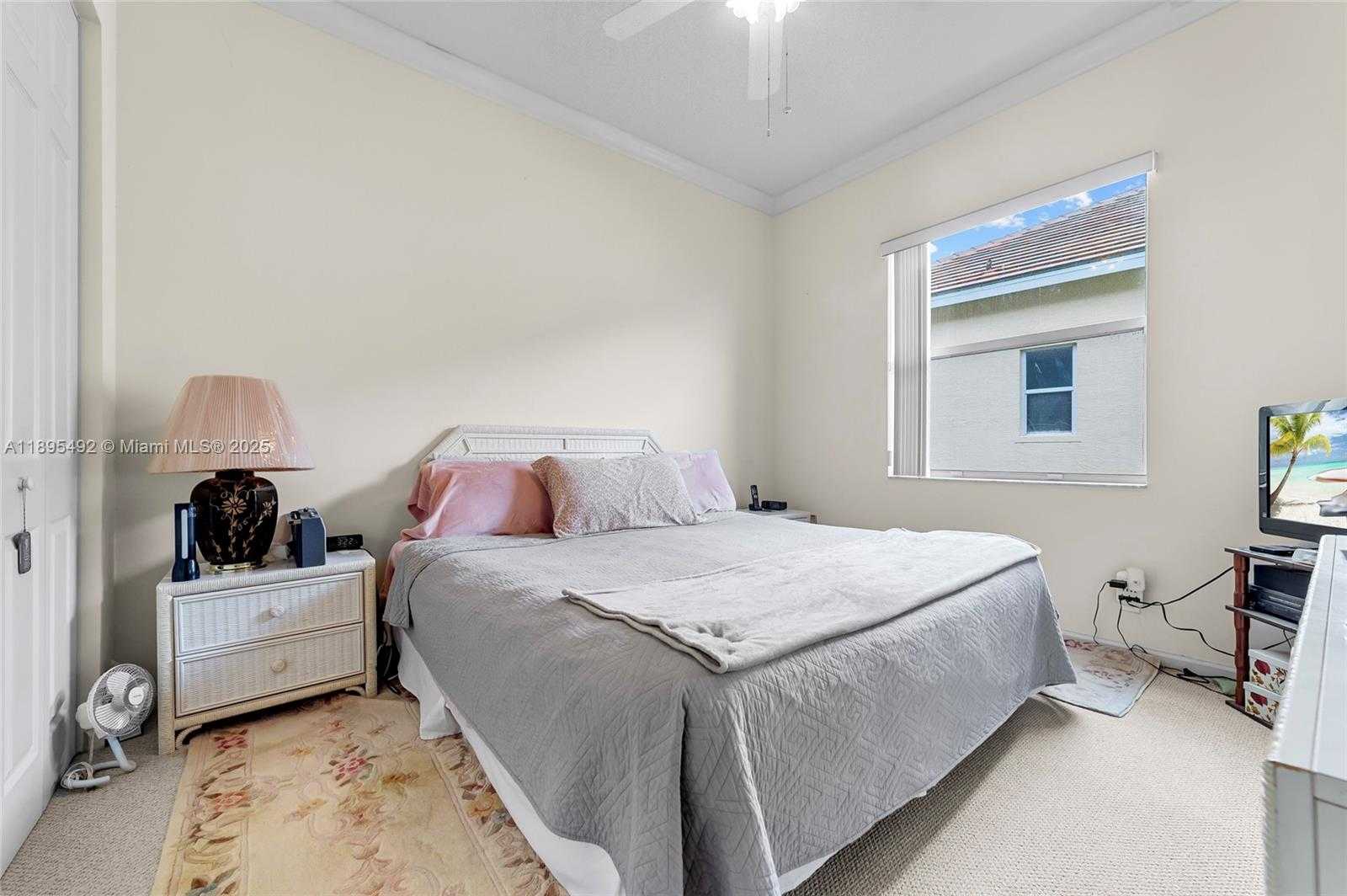 Small Image of 172 NORTH WEST MAGNOLIA LAKES BLVD, Port St. Lucie Number 4