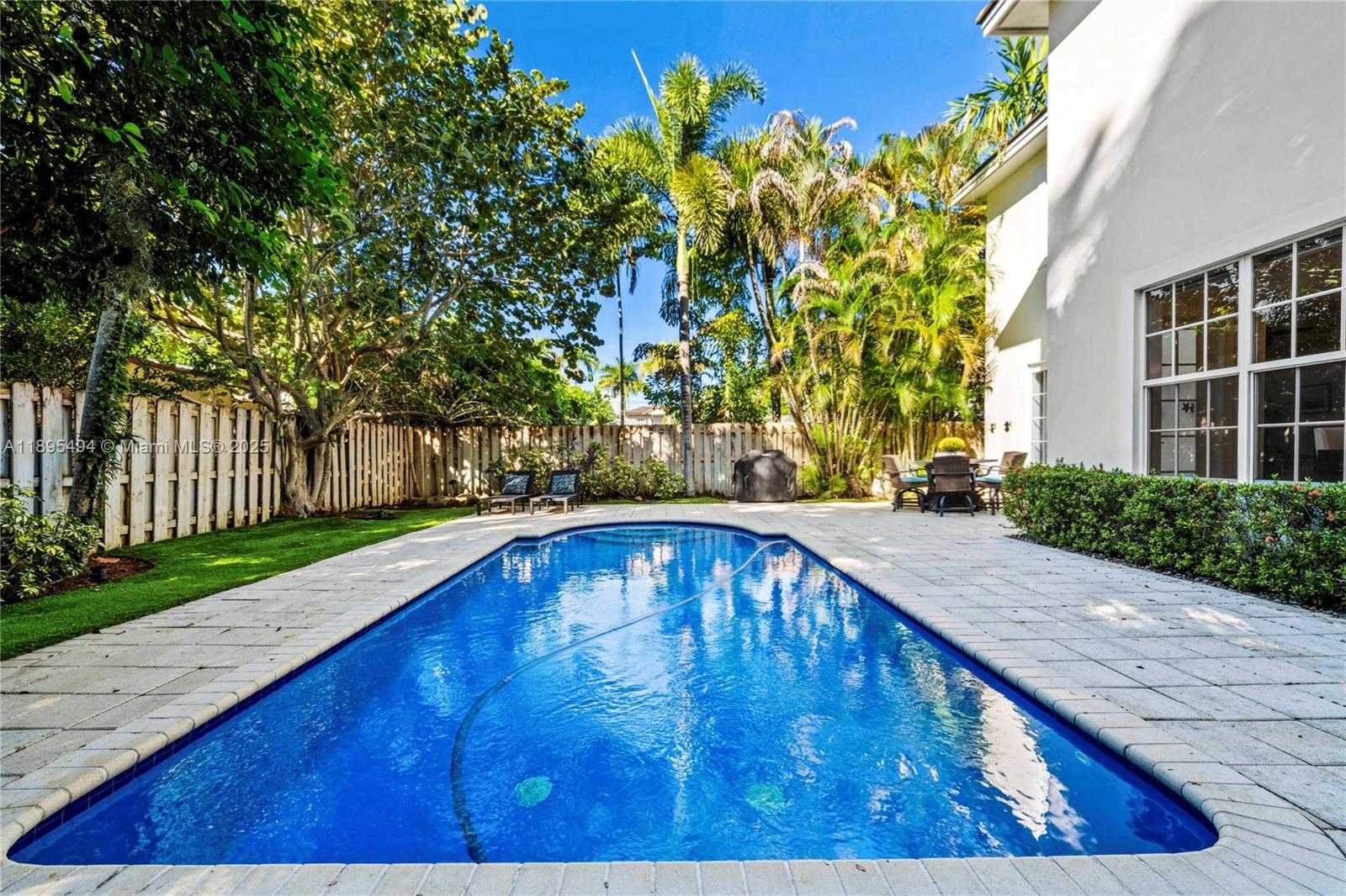Small Image of 1608 SOUTH EAST 1ST ST, Fort Lauderdale Number 11