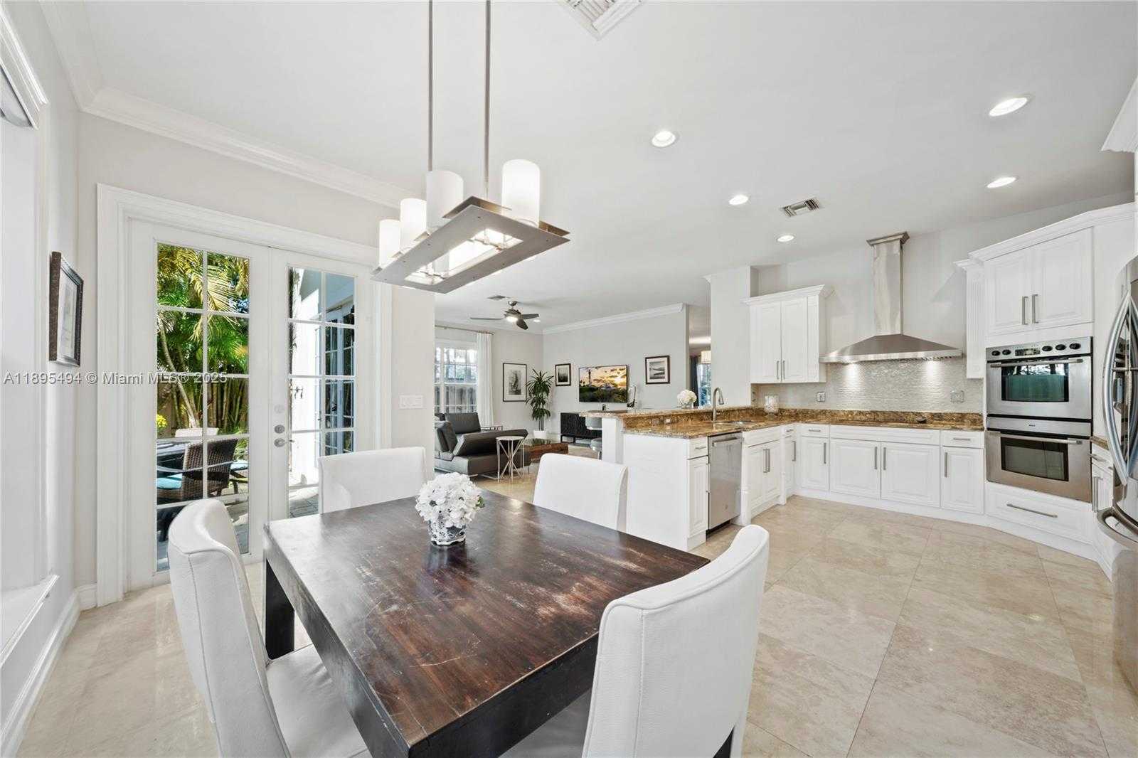 Small Image of 1608 SOUTH EAST 1ST ST, Fort Lauderdale Number 15