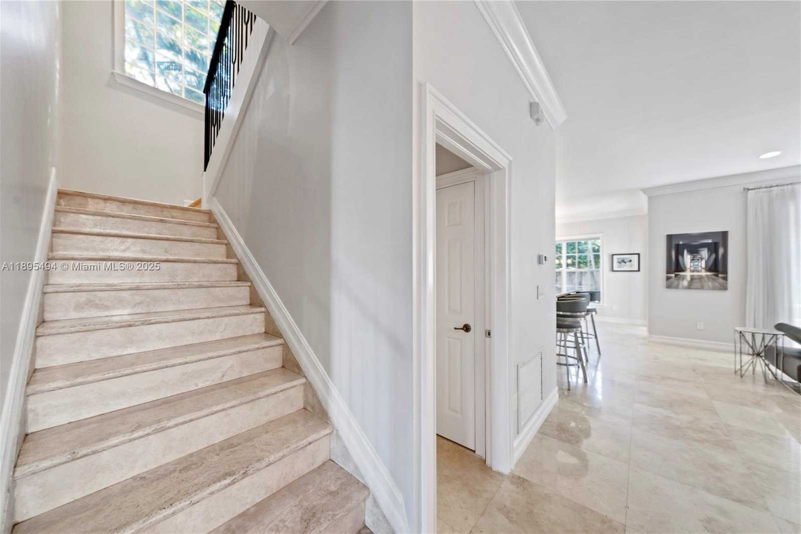 Small Image of 1608 SOUTH EAST 1ST ST, Fort Lauderdale Number 33