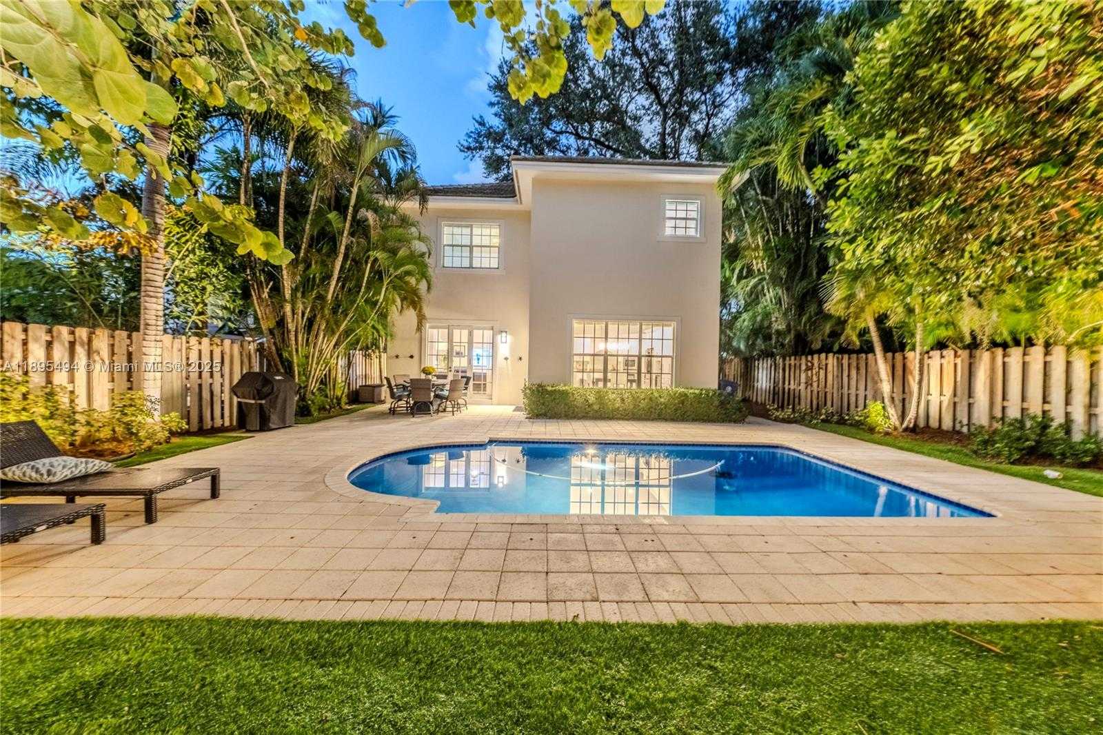 Small Image of 1608 SOUTH EAST 1ST ST, Fort Lauderdale Number 7