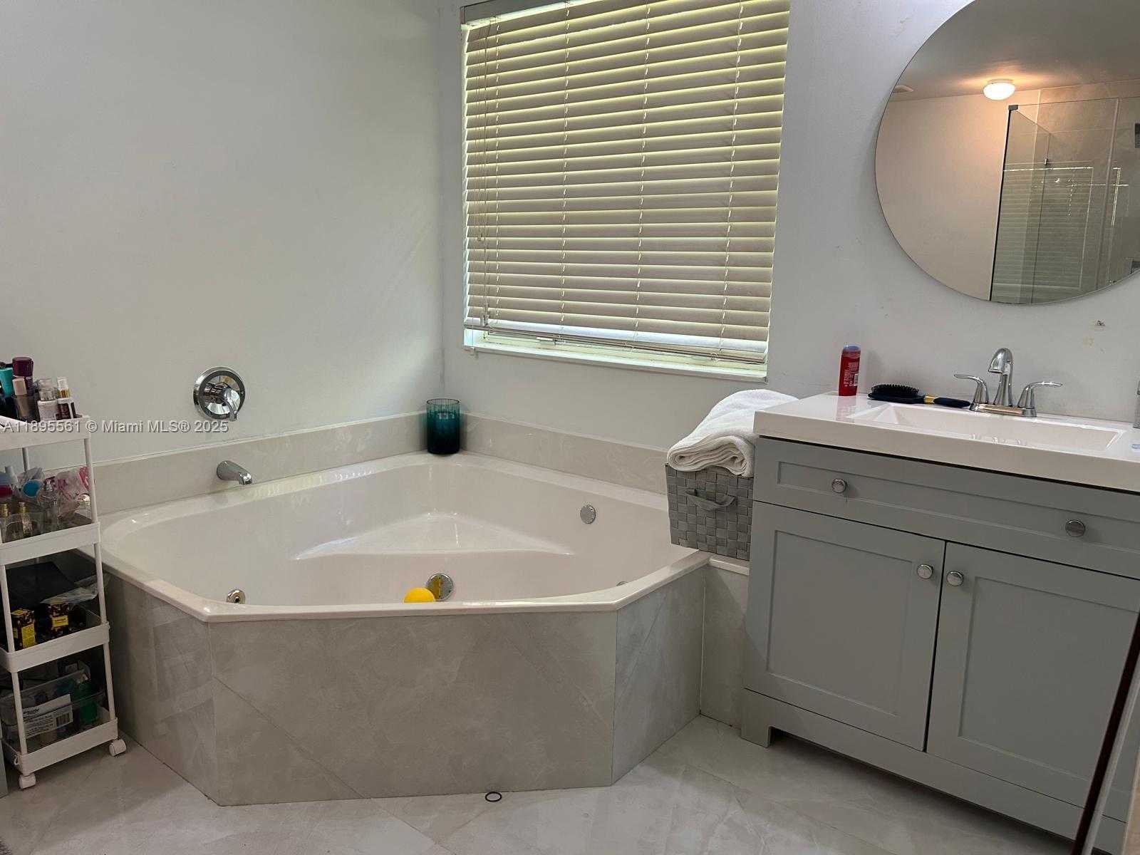 Small Image of 16101 SOUTH WEST 27TH ST, Miramar Number 12