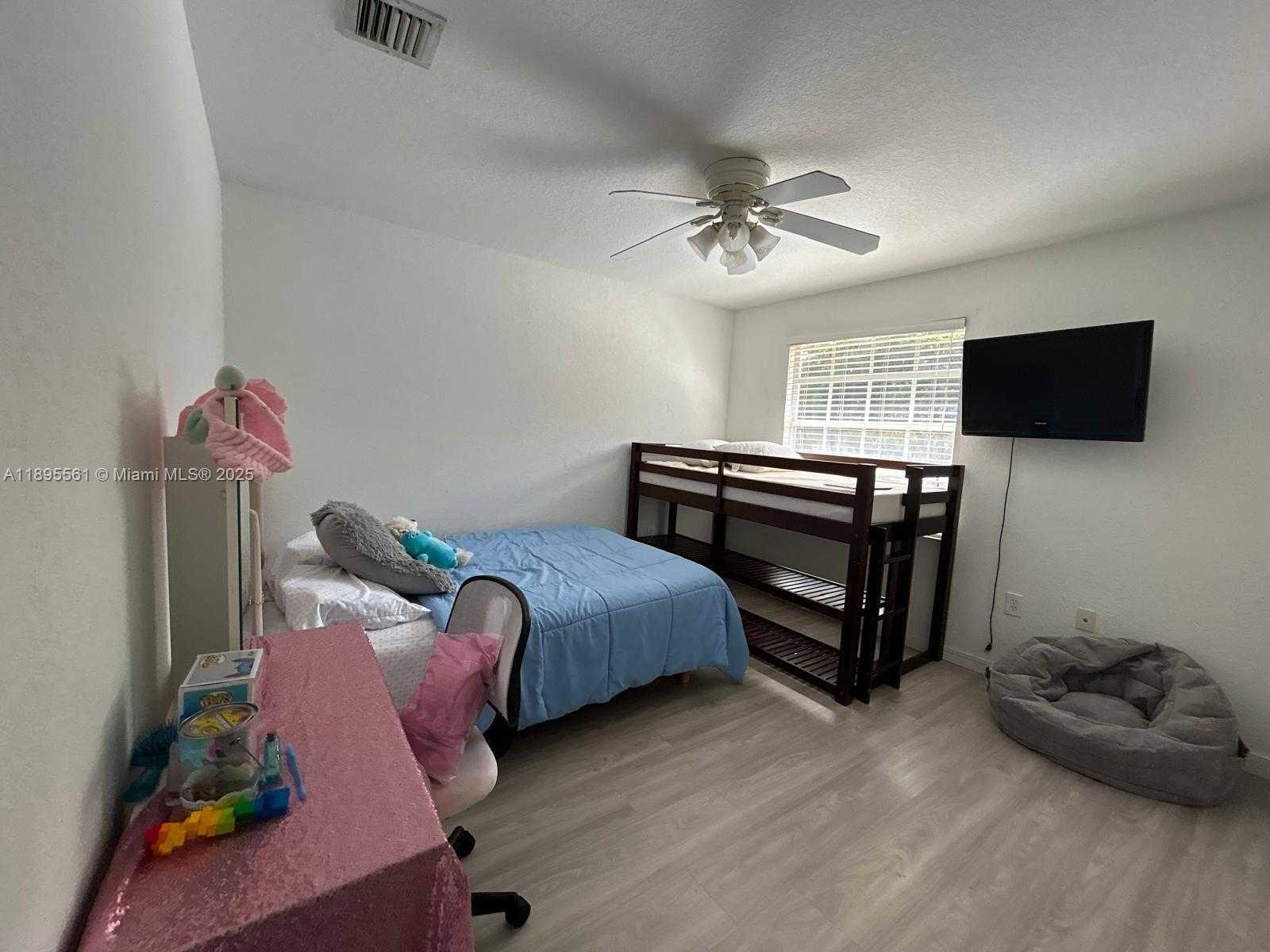 Small Image of 16101 SOUTH WEST 27TH ST, Miramar Number 17