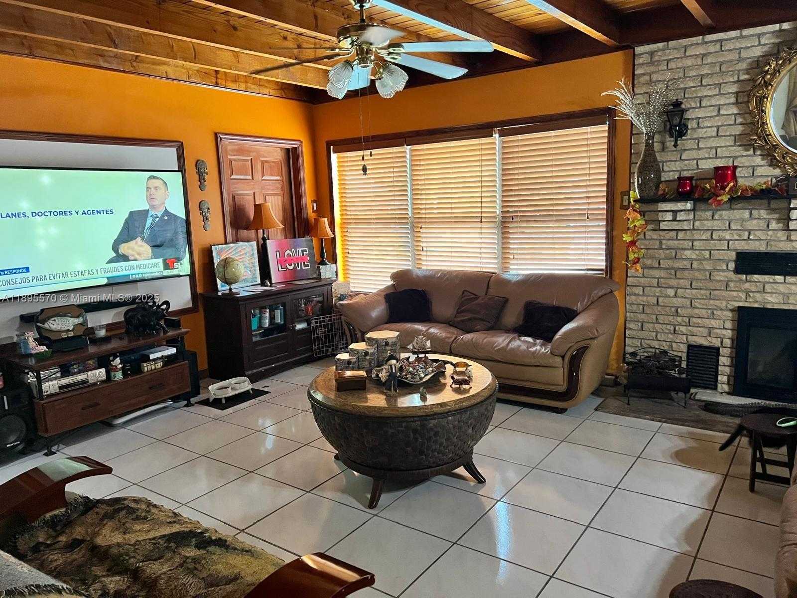Small Image of 11000 SOUTH WEST 43RD LN, Miami Number 6
