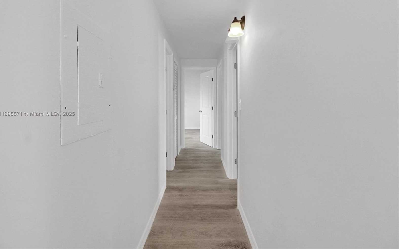 Small Image of Fort Lauderdale Number 13