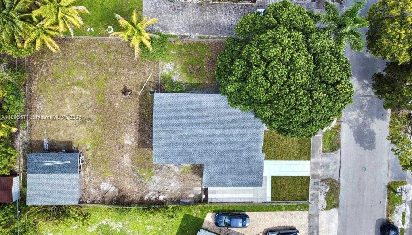 Small Image of Fort Lauderdale Number 17