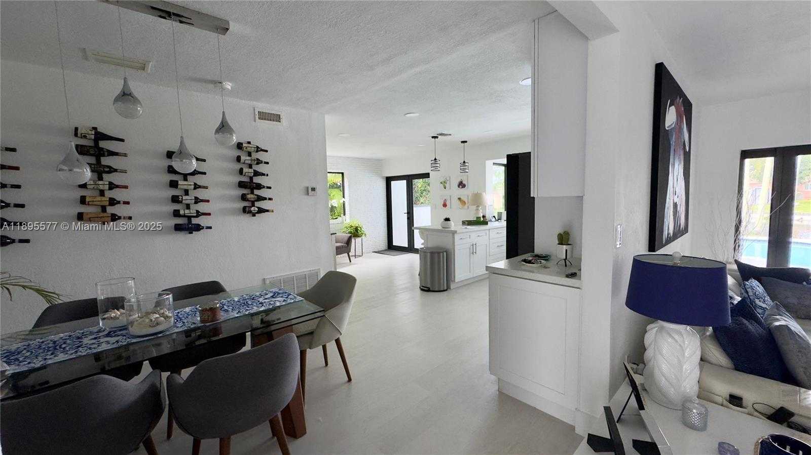 Small Image of 6705 FICUS DR, Miramar Number 11