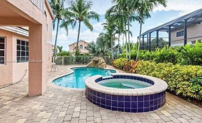 Small Image of 965 NORTH WEST 210 WAY, Pembroke Pines Number 10
