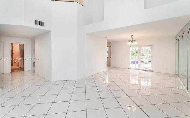 Small Image of 965 NORTH WEST 210 WAY, Pembroke Pines Number 3
