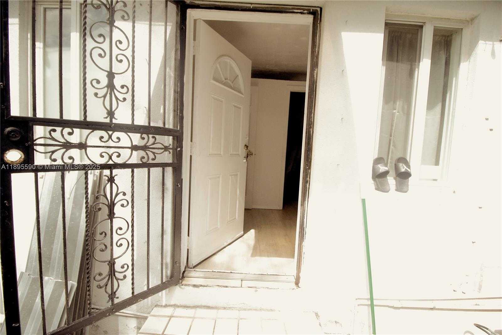 Small Image of 2830 NORTH WEST 66TH ST, Miami Number 13