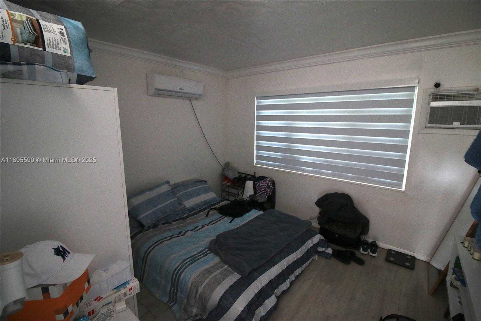 Small Image of 2830 NORTH WEST 66TH ST, Miami Number 15