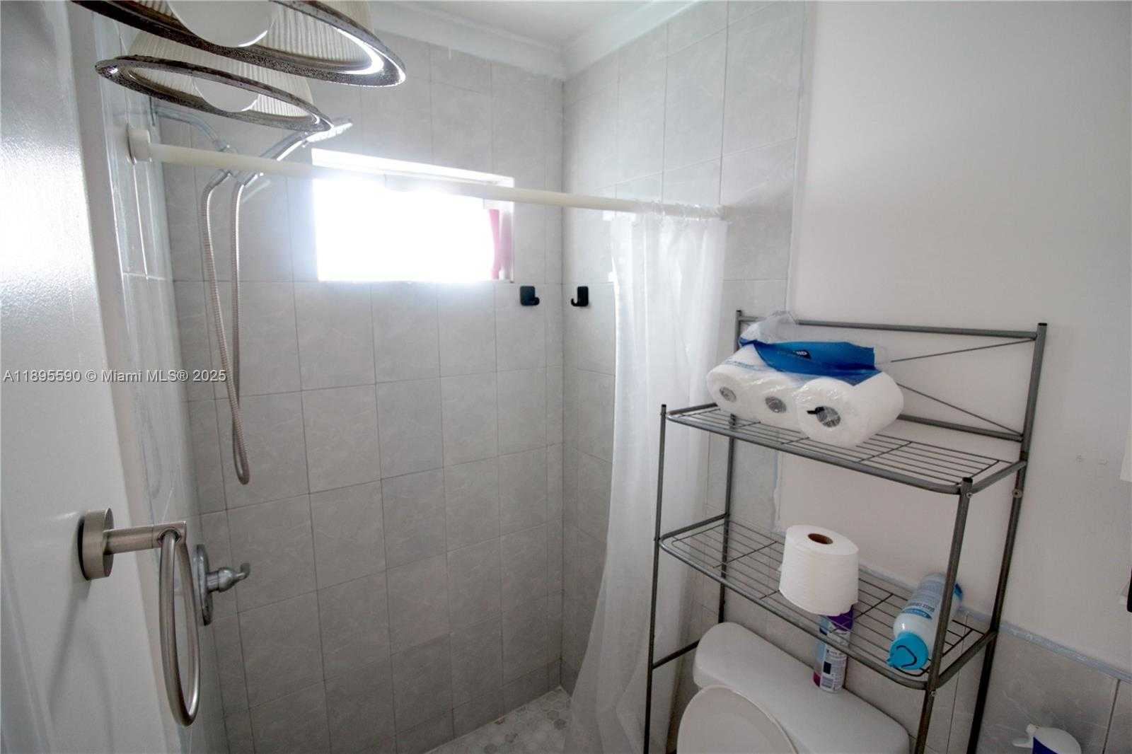 Small Image of 2830 NORTH WEST 66TH ST, Miami Number 20