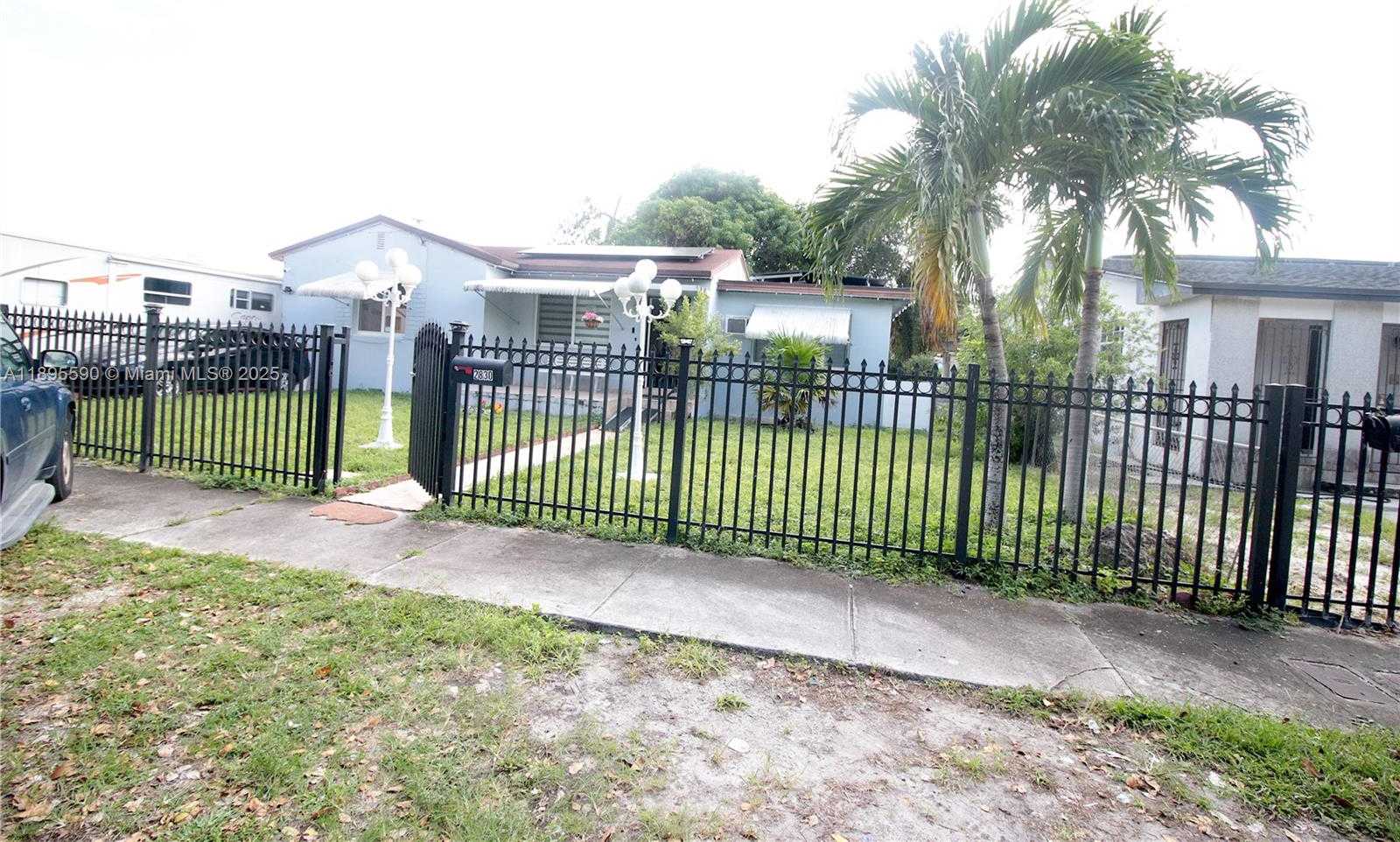 Small Image of 2830 NORTH WEST 66TH ST, Miami Number 56