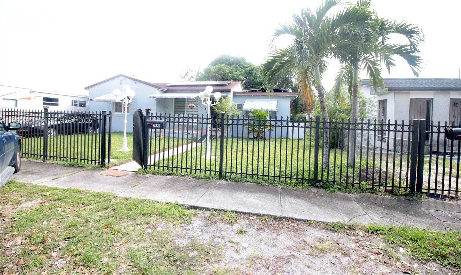 Small Image of 2830 NORTH WEST 66TH ST, Miami Number 57