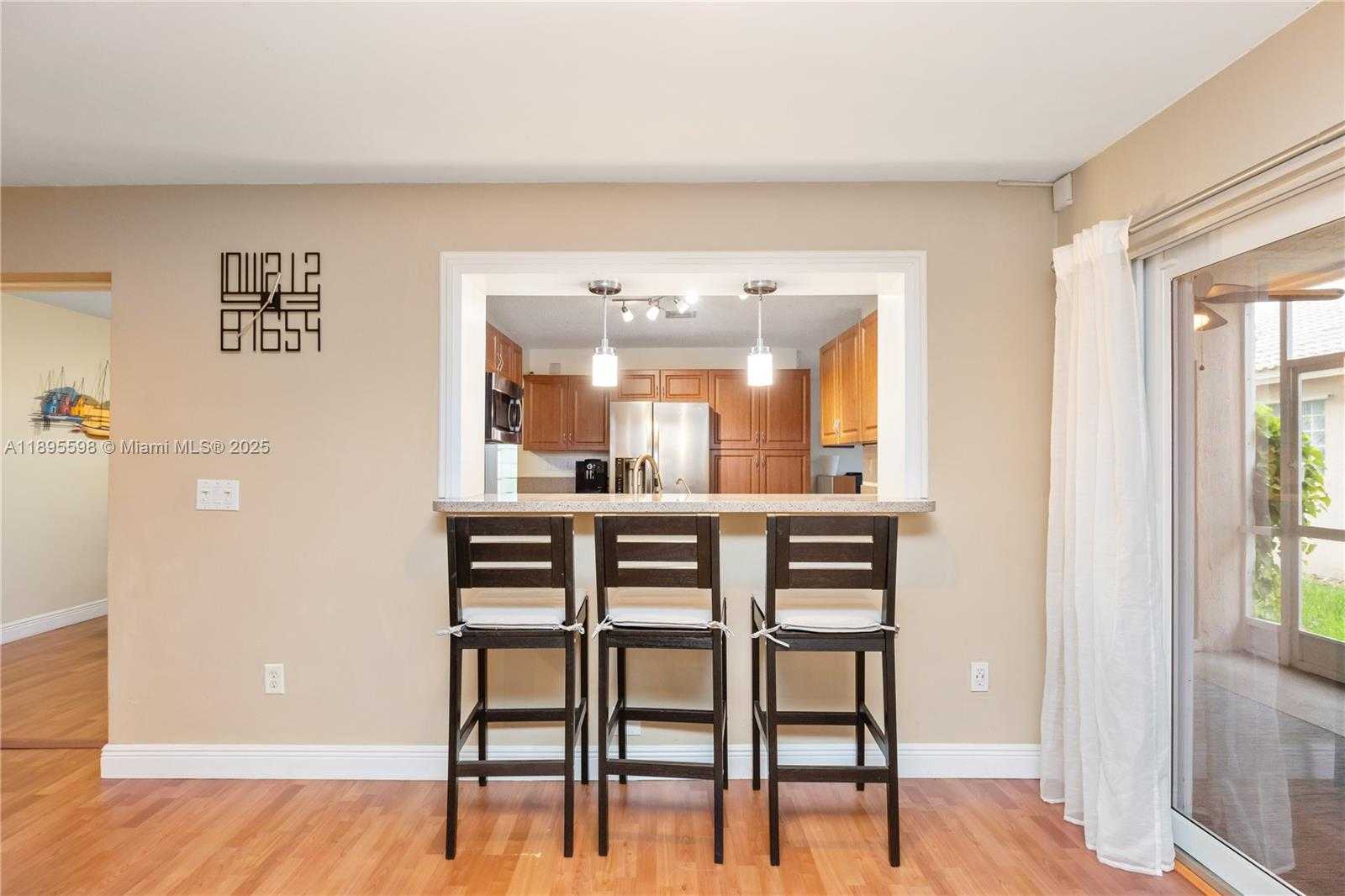 Small Image of 1226 NORTH WEST 170TH TER, Pembroke Pines Number 11