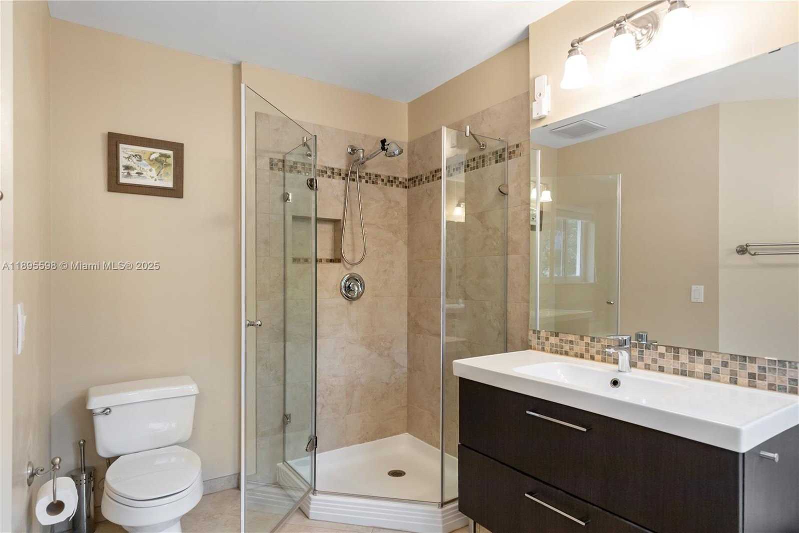 Small Image of 1226 NORTH WEST 170TH TER, Pembroke Pines Number 18