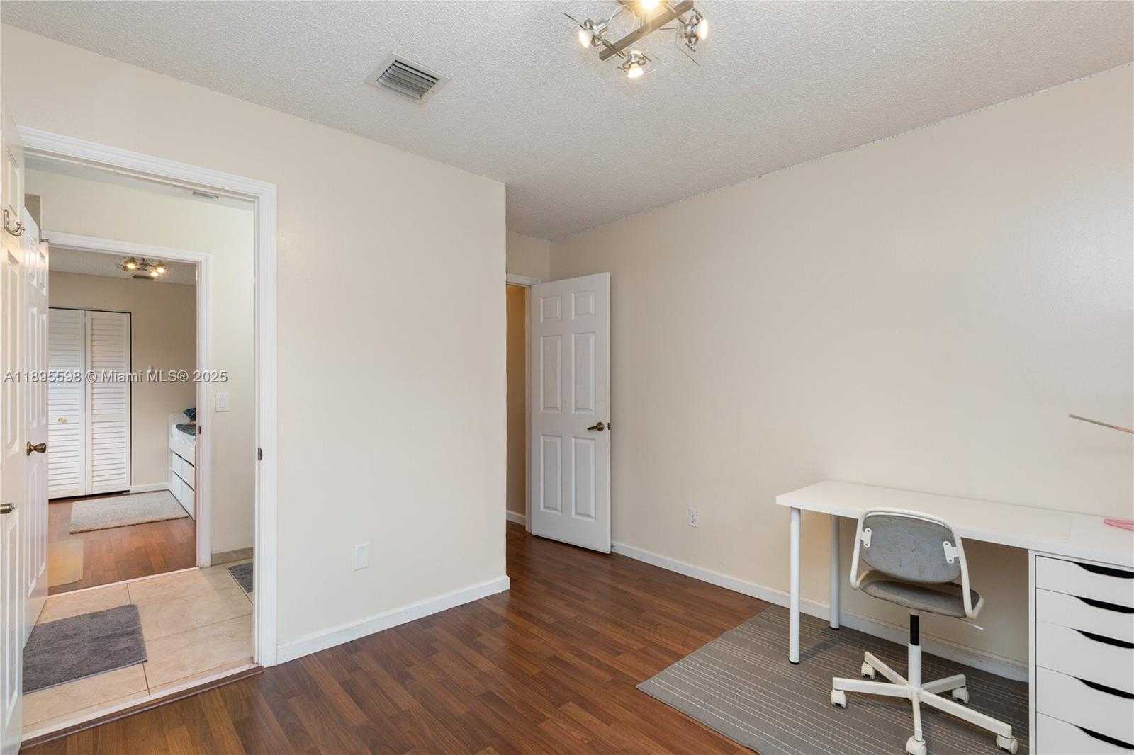 Small Image of 1226 NORTH WEST 170TH TER, Pembroke Pines Number 19