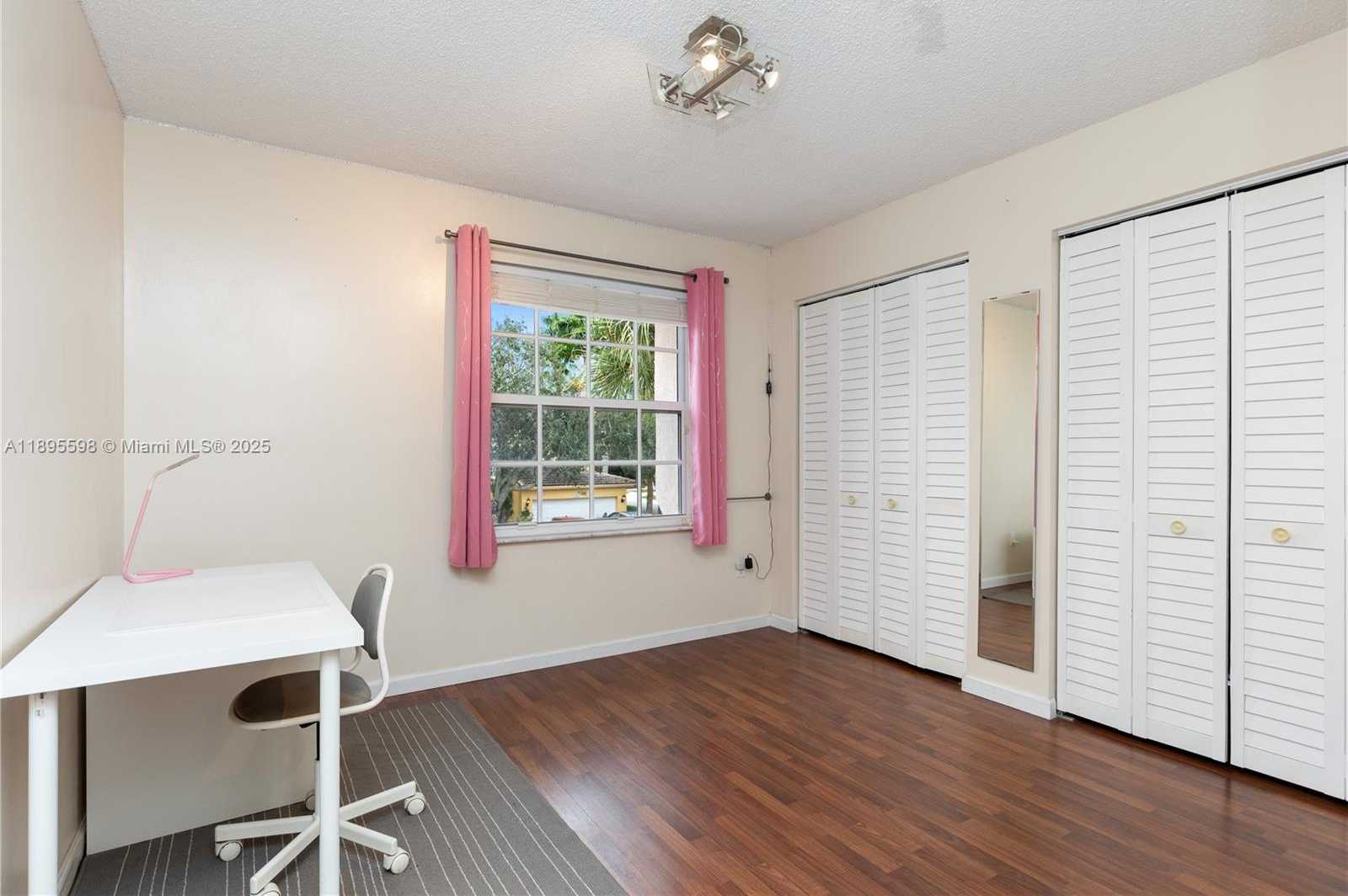 Small Image of 1226 NORTH WEST 170TH TER, Pembroke Pines Number 20