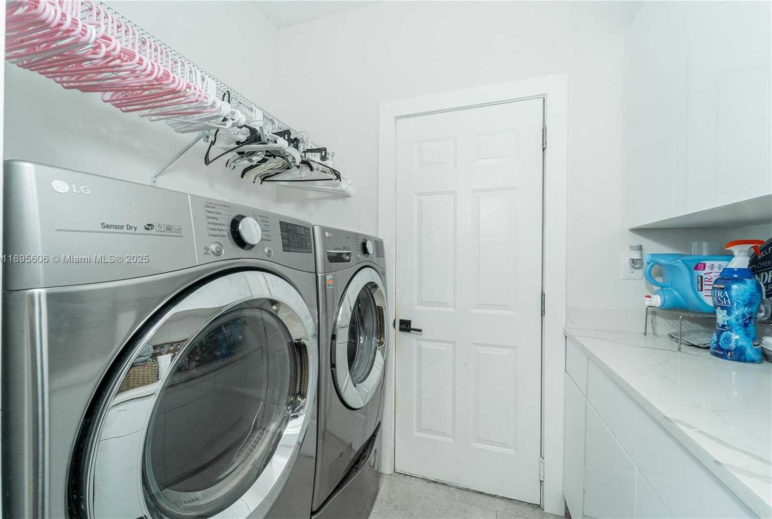 Small Image of 3905 SOUTH WEST 151ST TER, Miramar Number 31