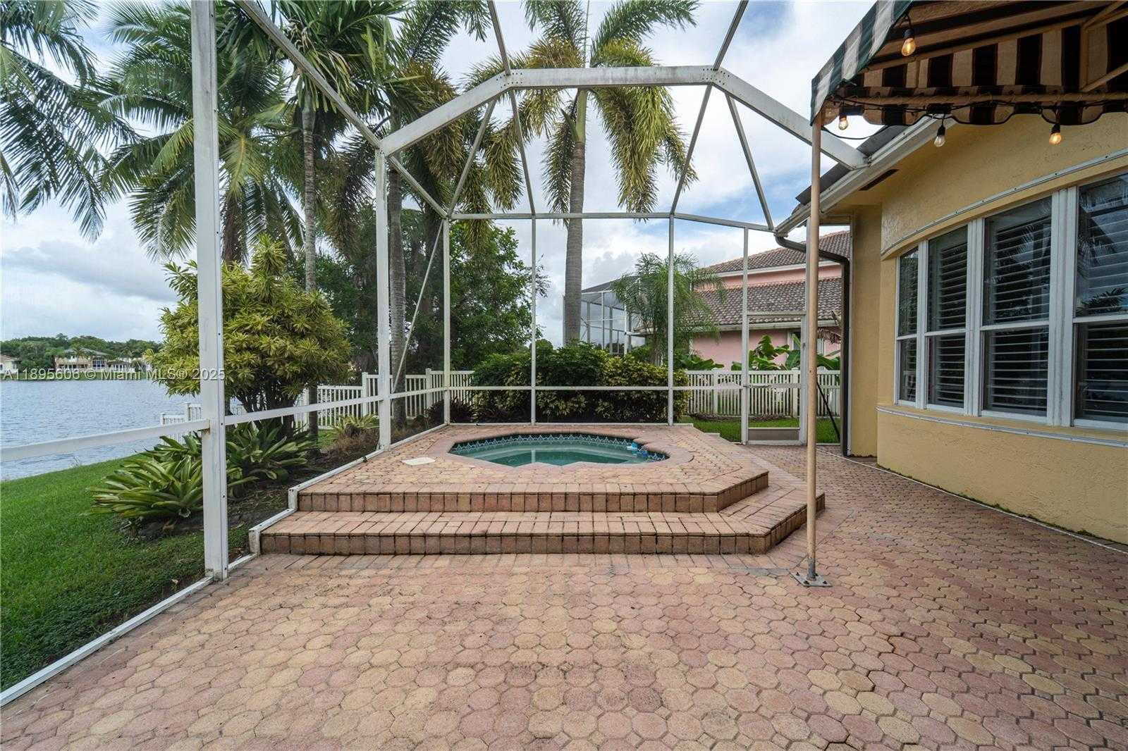 Small Image of 3905 SOUTH WEST 151ST TER, Miramar Number 35