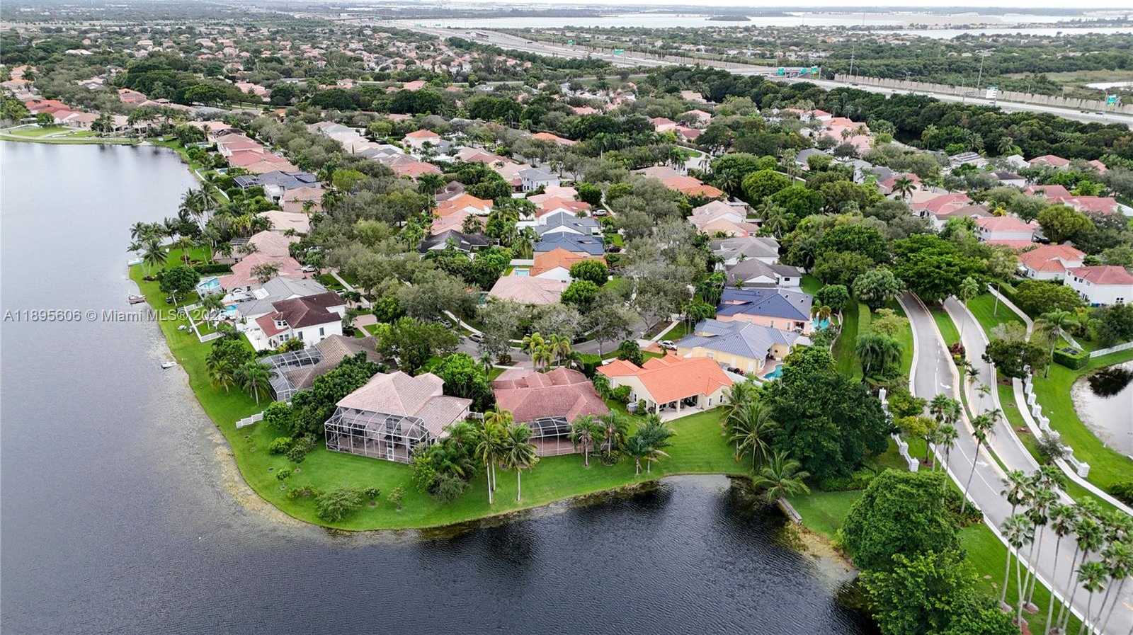 Small Image of 3905 SOUTH WEST 151ST TER, Miramar Number 4