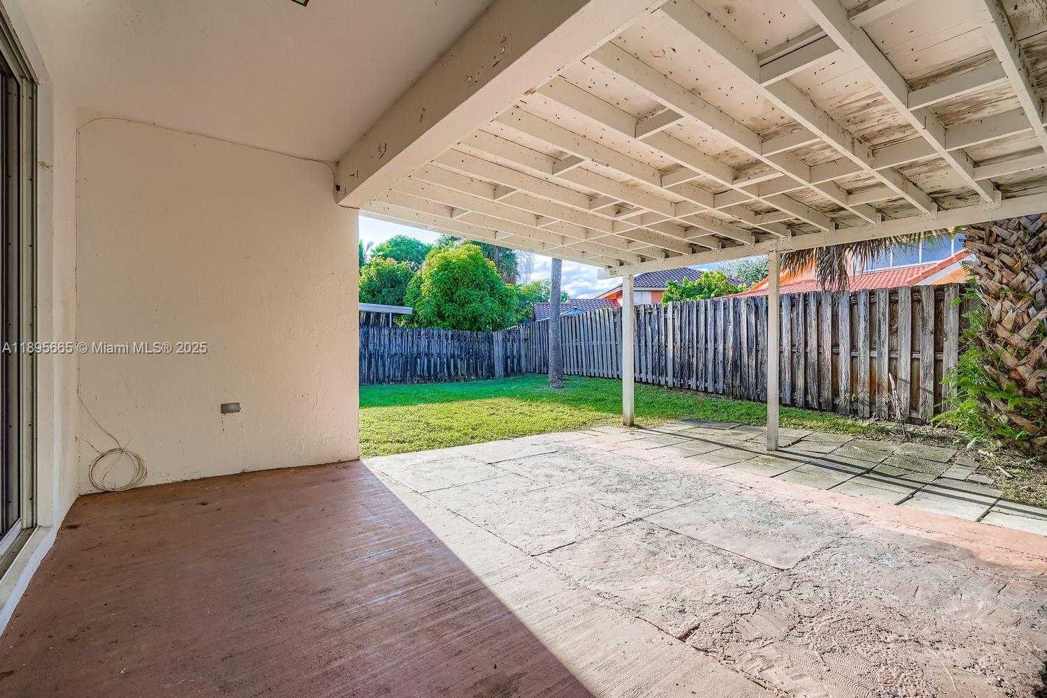 Small Image of 10397 SOUTH WEST 16TH ST, Pembroke Pines Number 27