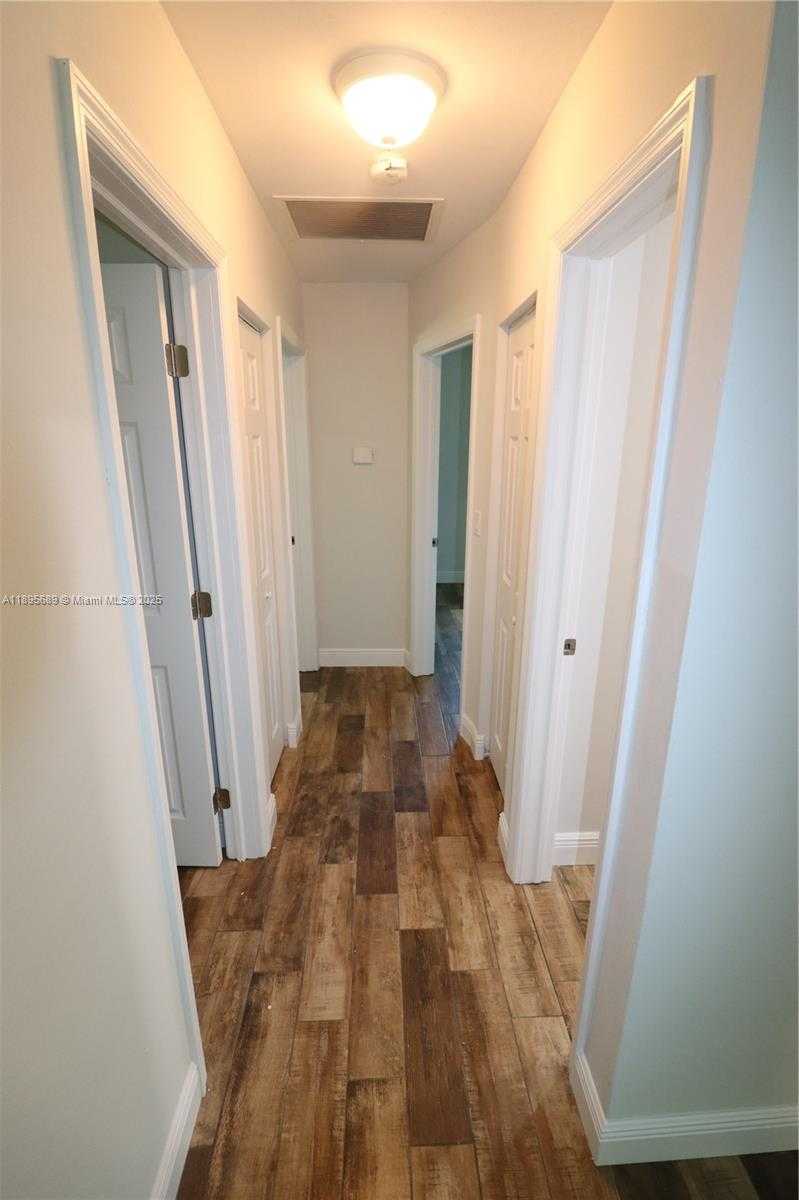 Small Image of 17191 SOUTH WEST 85TH AVE, Palmetto Bay Number 17