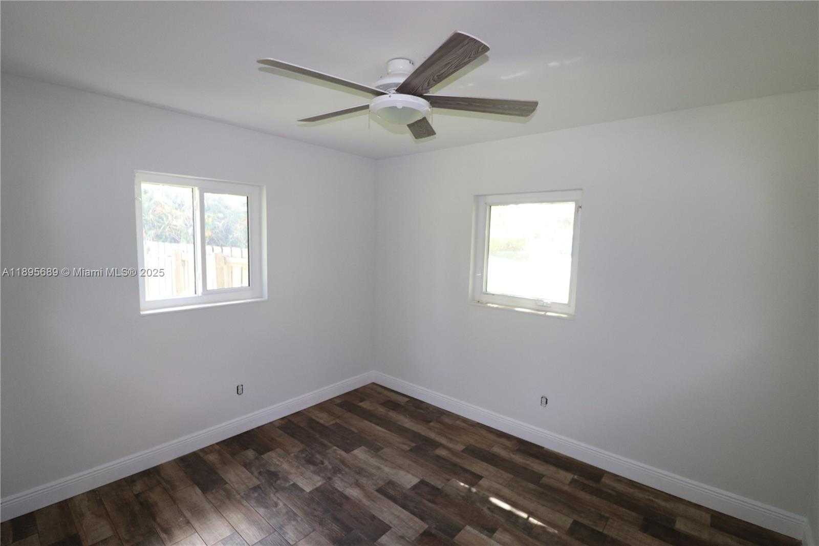 Small Image of 17191 SOUTH WEST 85TH AVE, Palmetto Bay Number 23
