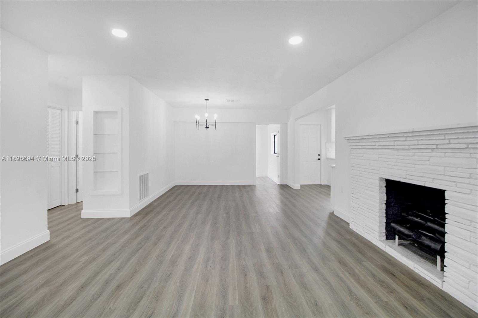 Small Image of 2880 SOUTH WEST 2ND ST, Fort Lauderdale Number 6