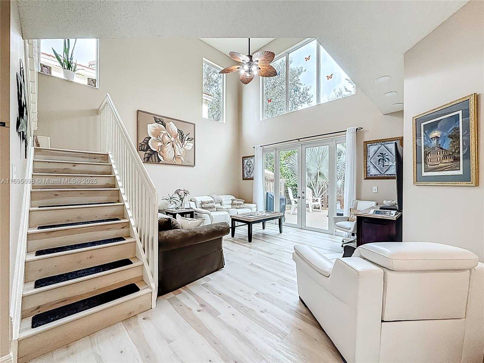 Small Image of 15329 SOUTH WEST 51ST ST, Davie Number 13