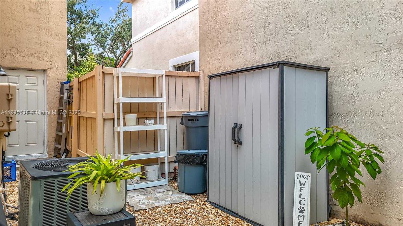 Small Image of 15329 SOUTH WEST 51ST ST, Davie Number 42