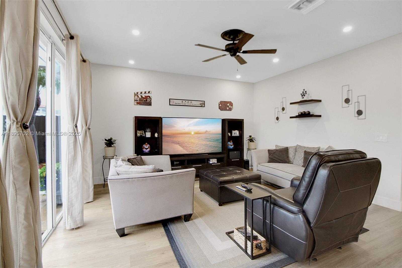 Small Image of 3160 SOUTH WEST 176TH WAY, Miramar Number 22
