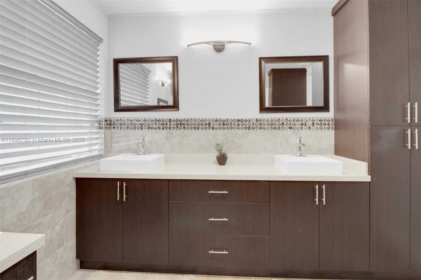 Small Image of 3160 SOUTH WEST 176TH WAY, Miramar Number 28