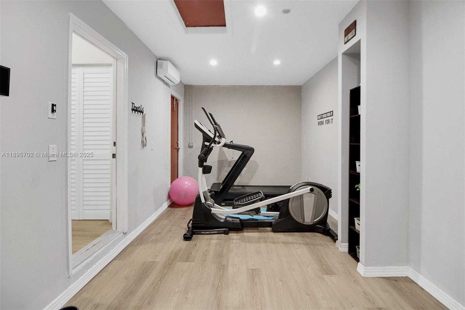 Small Image of 3160 SOUTH WEST 176TH WAY, Miramar Number 39