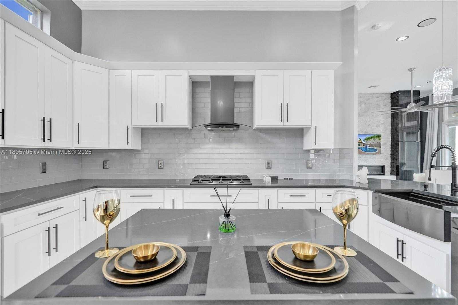 Small Image of 4248 SOUTH WEST 185TH AVE, Miramar Number 18